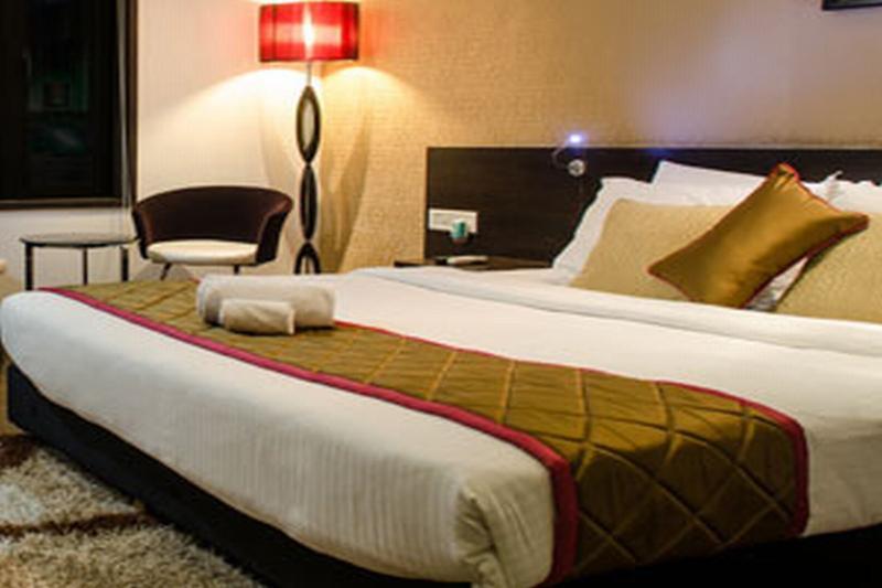Hotel Siesta Hinjewadi 浦那 外观 照片