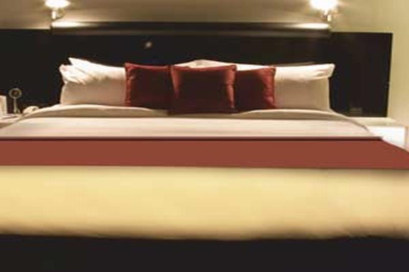 Hotel Siesta Hinjewadi 浦那 外观 照片